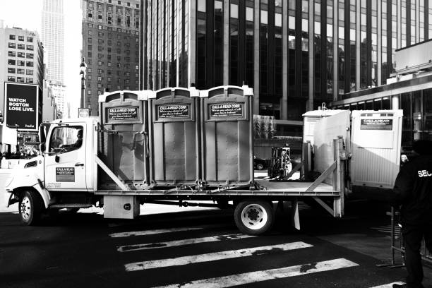 Portable Toilet Options We Offer in Meadow Woods, FL